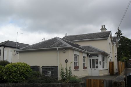 Tunbridge Wells Family Hub building on Grove Hill Road